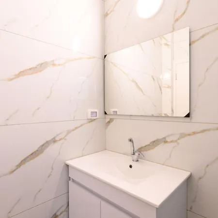 Levication Paratroopers Premium Penthouses & Apartments With Lake View Tiberias Exterior photo