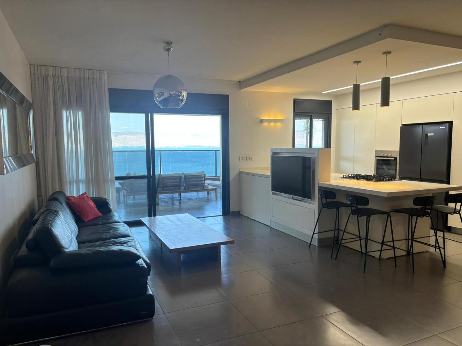 Levication Paratroopers Premium Penthouses & With View Apartment *