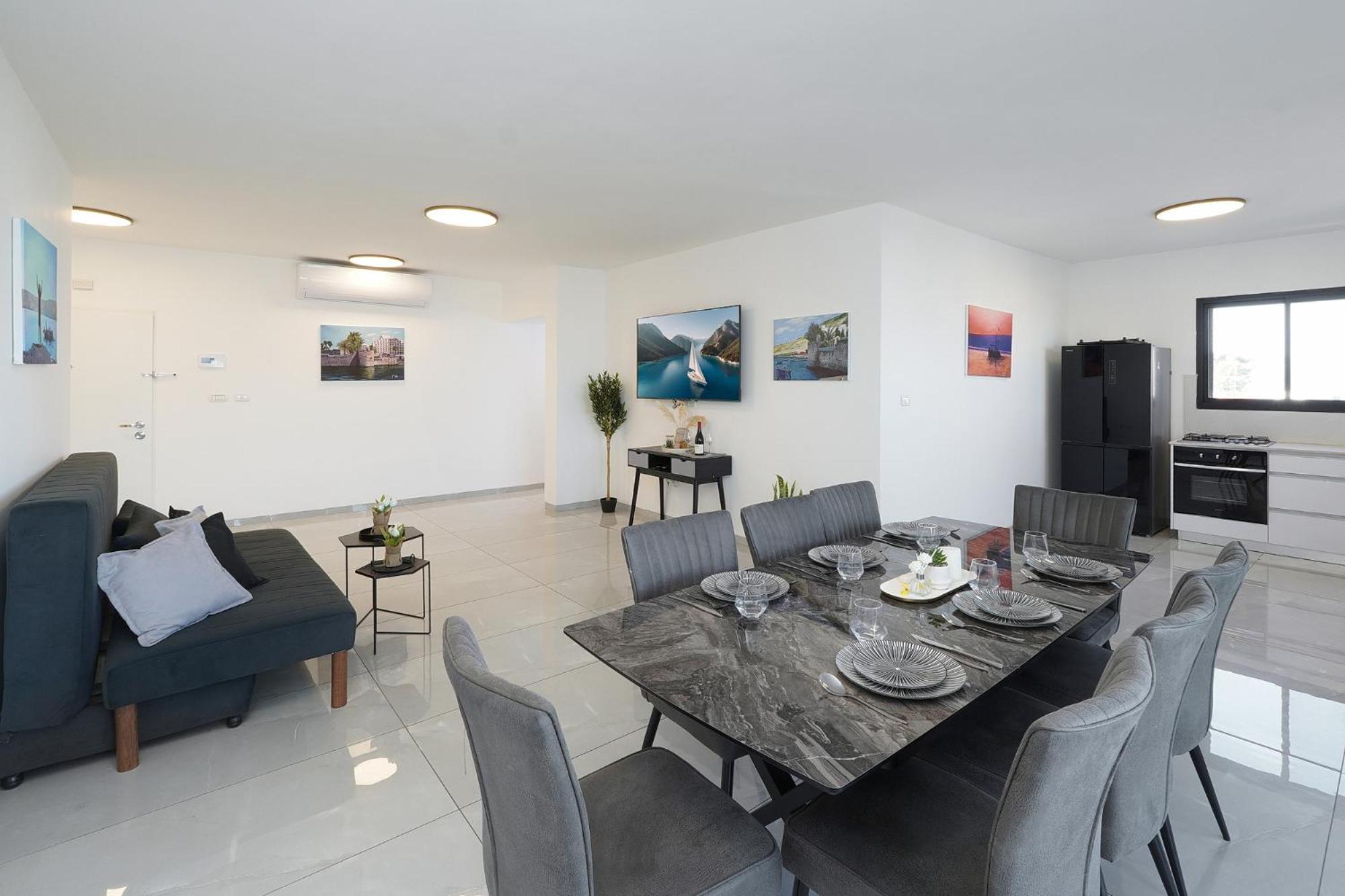 Apartment Levication Paratroopers Premium Penthouses & With View *