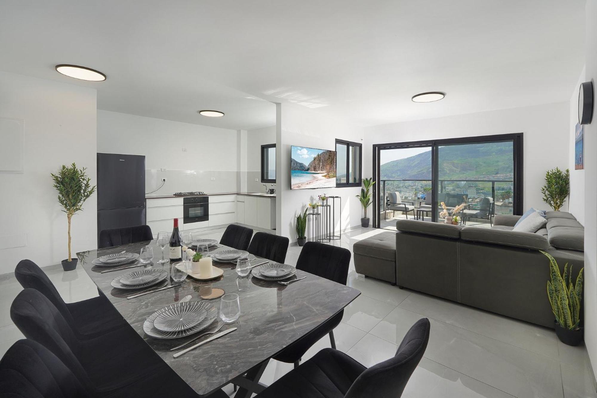 Apartment Levication Paratroopers Premium Penthouses & With View