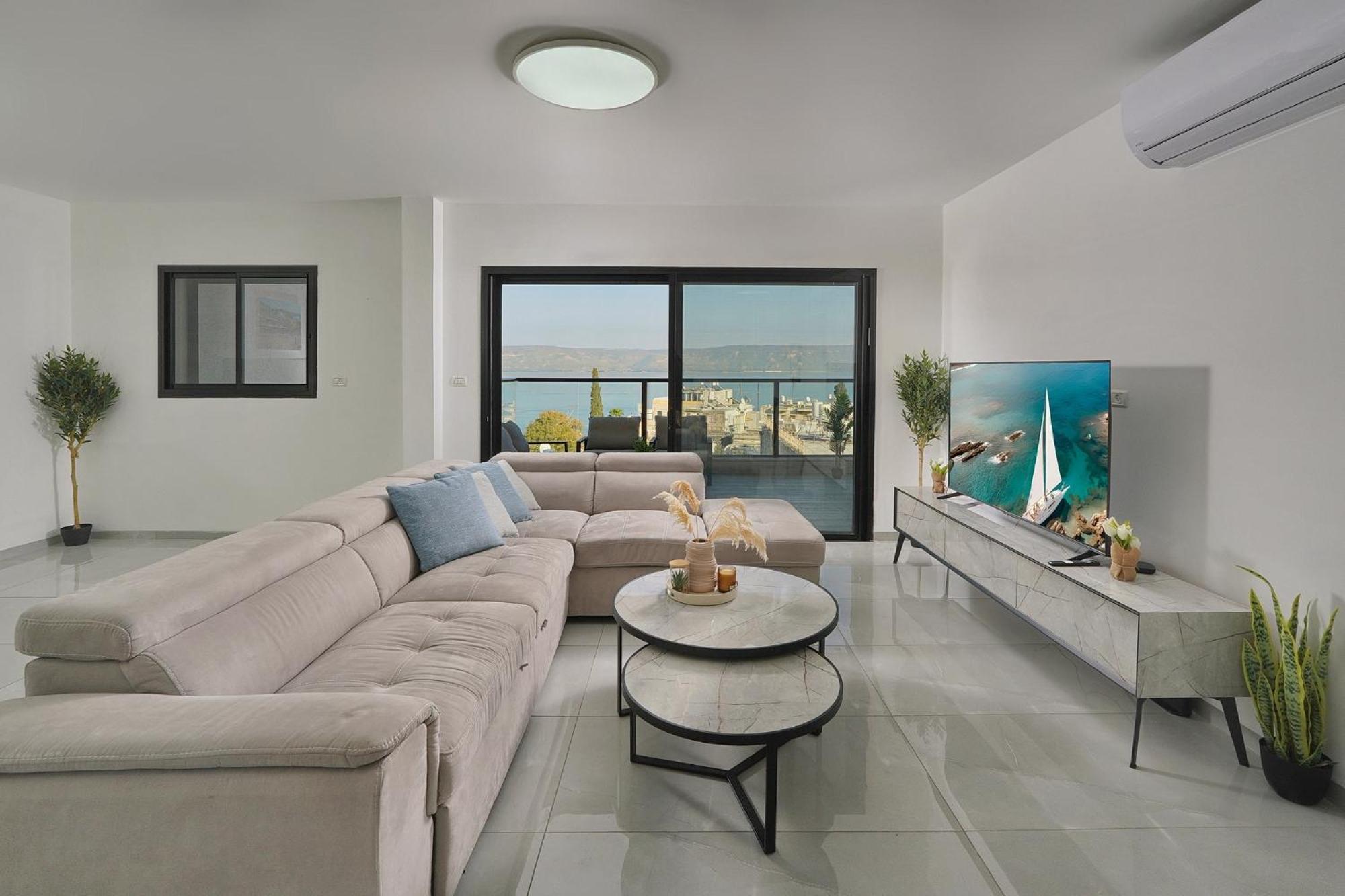 Levication Paratroopers Premium Penthouses & With View Apartment
