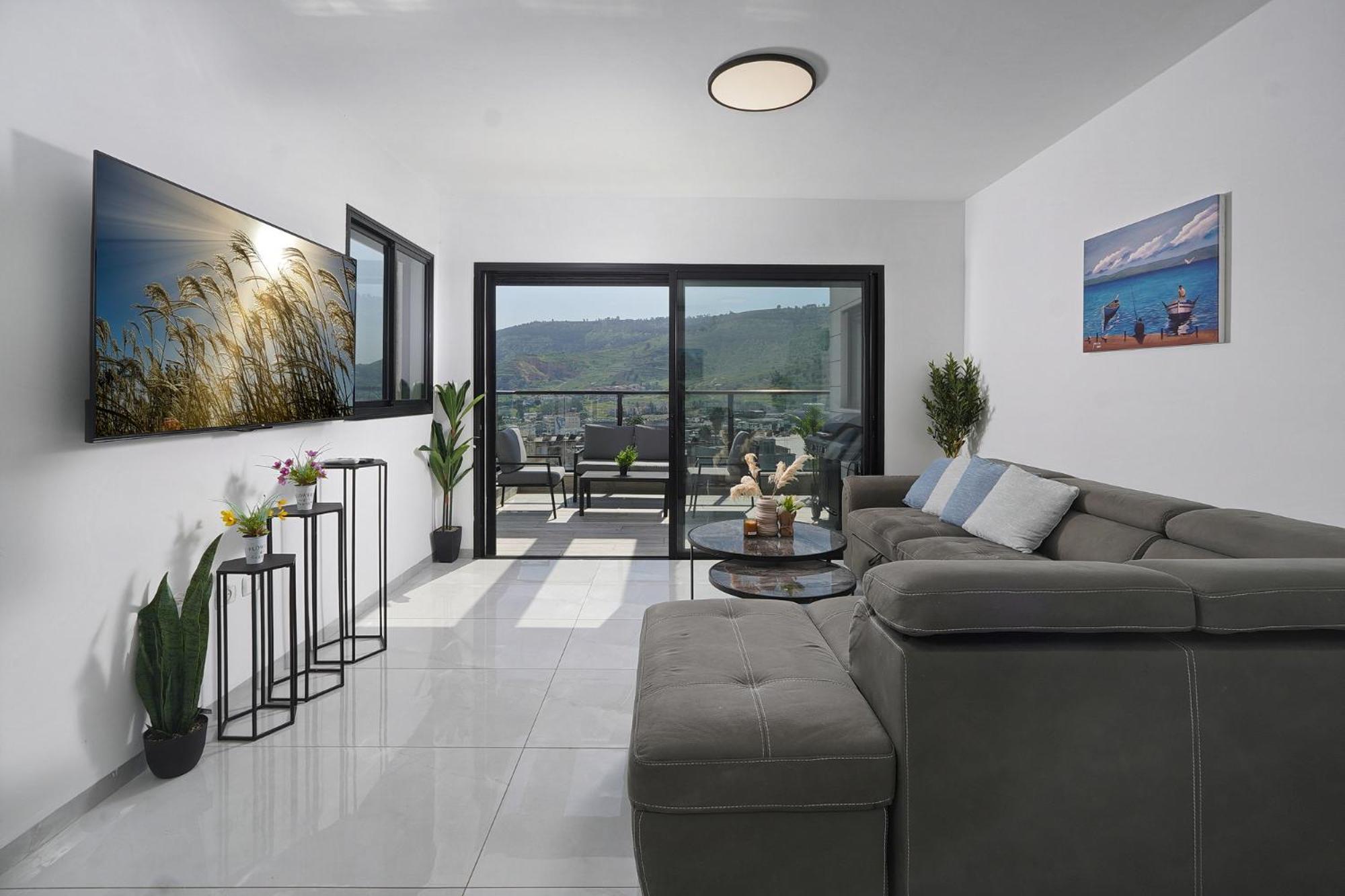 Apartment Levication Paratroopers Premium Penthouses & With View *