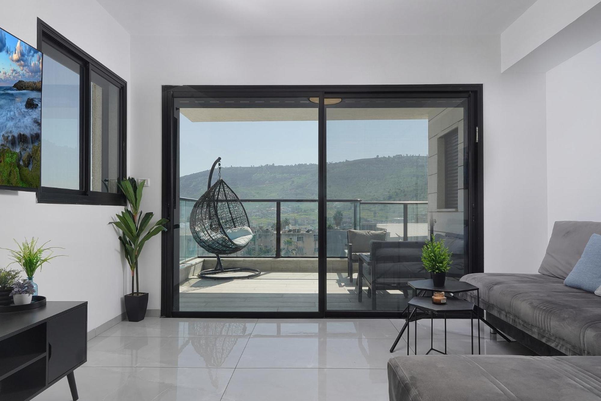 Levication Paratroopers Premium Penthouses & With View Apartment Tiberias