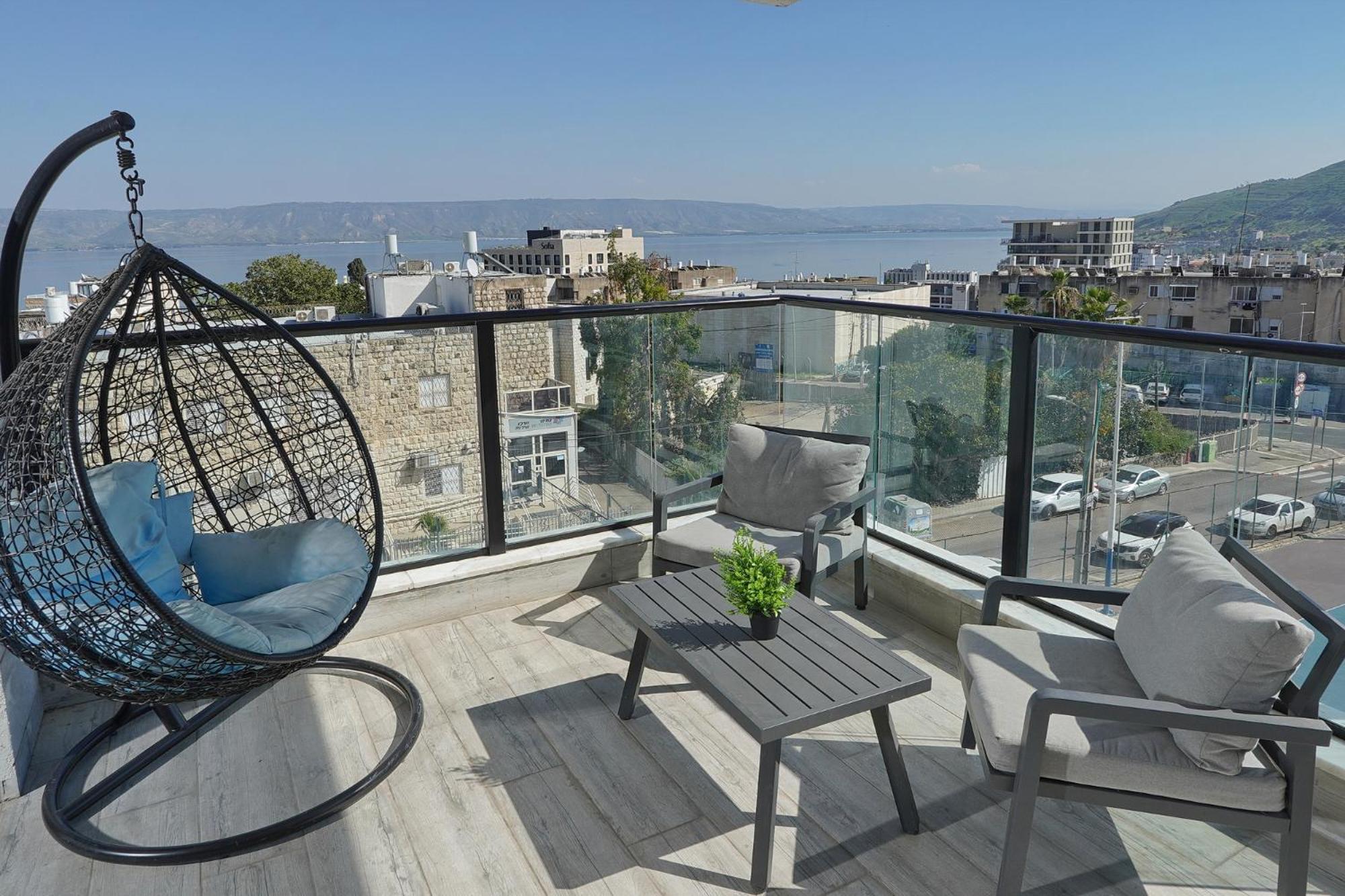 Apartment Levication Paratroopers Premium Penthouses & With View