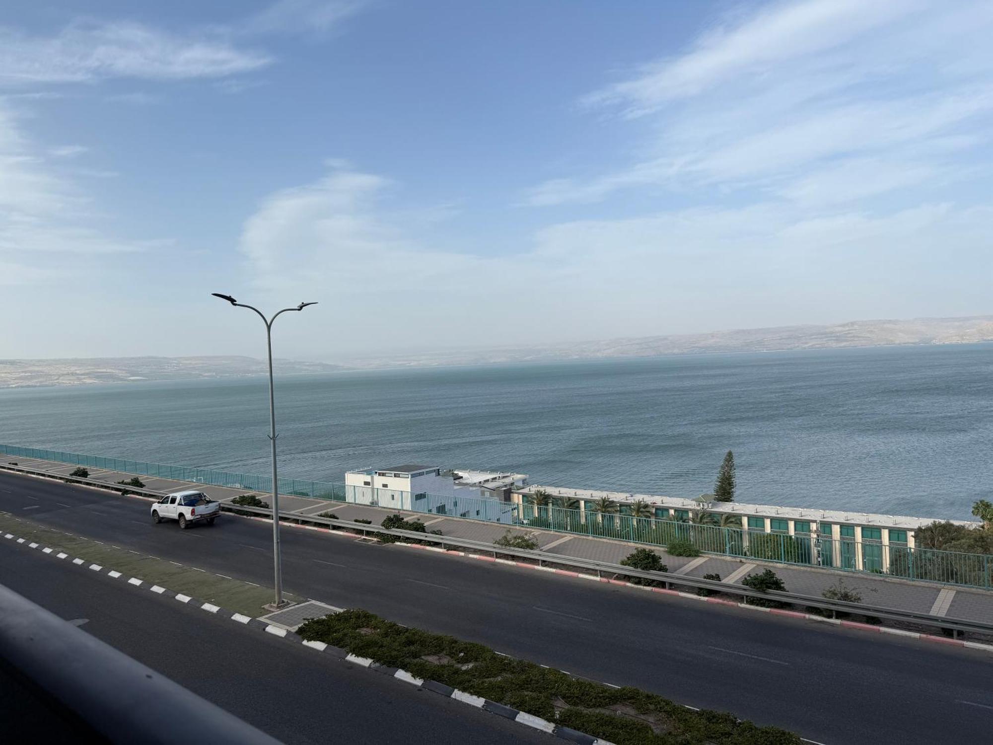 Levication Paratroopers Premium Penthouses & With View *